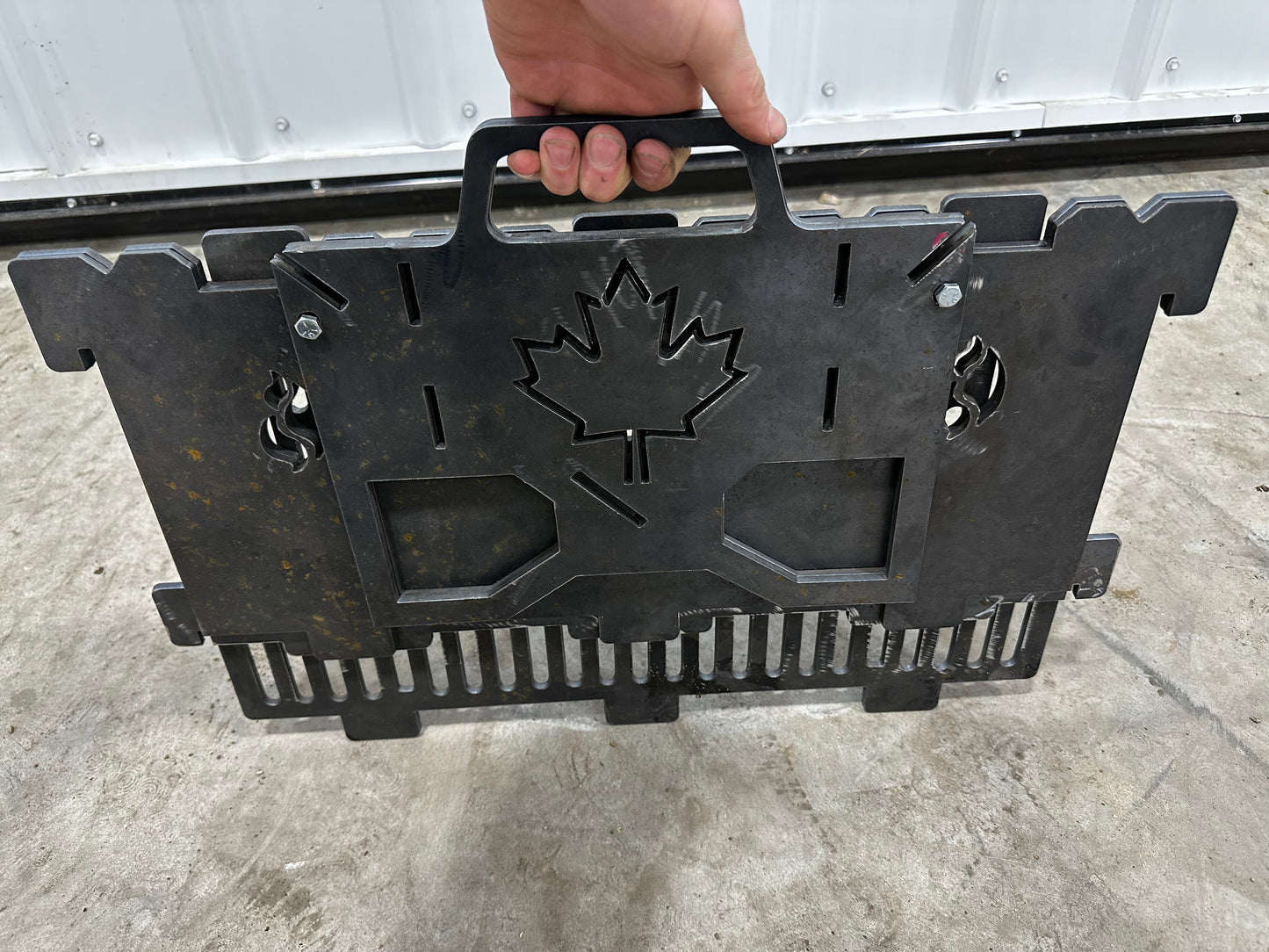 3/16" collapsible grill / fire pit